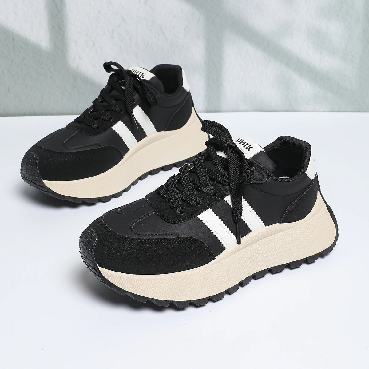 Brand Design Mix Color Comfort Platform Sneakers Women 2026 Spring Non Slip Thick Bottom Sneakers Woman's Lace Up Sports Shoes